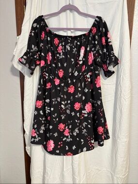 Black Floral Off-Shoulder Women’s Dress - Pink Flowers